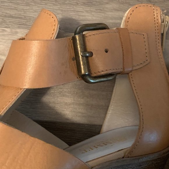 VERA PELLE CAMEL COLORED BOOTIE - Picture 6 of 9